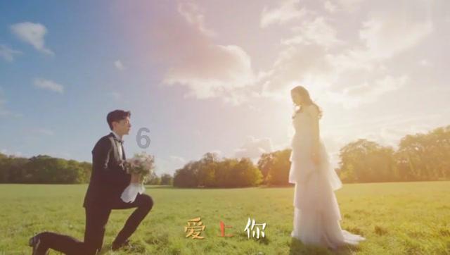 鹿晗录制吃播：暗黑冷面，哭着也要吃完